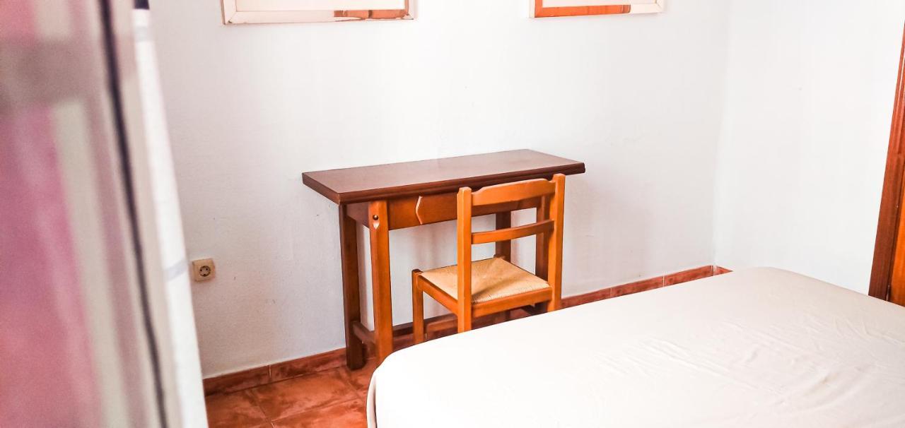 Room with HOSTAL PRICE for Men - Habitacion por precio de hostal para Hombre - Malaga Center, Apartment Homestay - Alojamiento en Apartamento Exterior foto